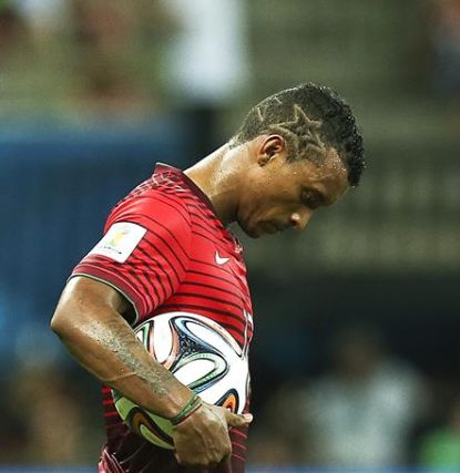 http://www.worldmeets.us/images/WC-Ronaldo-tired_pic.jpg