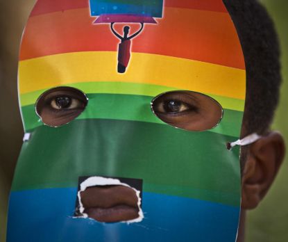http://www.worldmeets.us/images/gay-protestor-kenya-uganda_pic.jpg