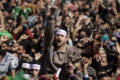 http://www.worldmeets.us/images/iraq-sunni-protesters_pic.png