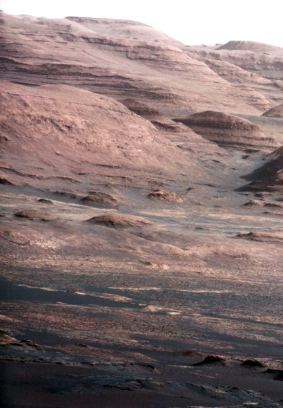http://www.worldmeets.us/images/mars-curiosity-landscape_pic.png