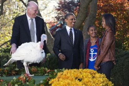 http://www.worldmeets.us/images/obama-turkey-pardon-2012_pic.jpg